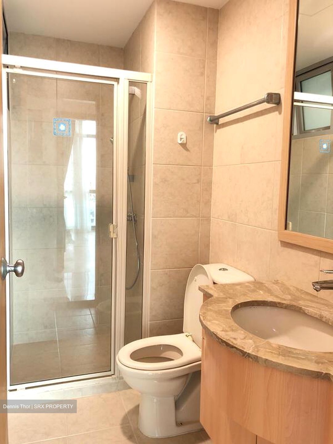 Hillview Regency (D23), Condominium #526858031